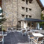Snoe De Sallent 4 Hotel 4*