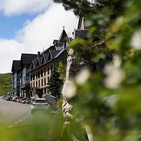 Snö De Sallent 4 Hotell 4*