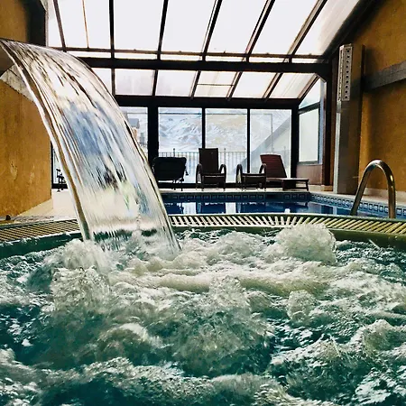 Snoe De Sallent 4 Hotel 4*