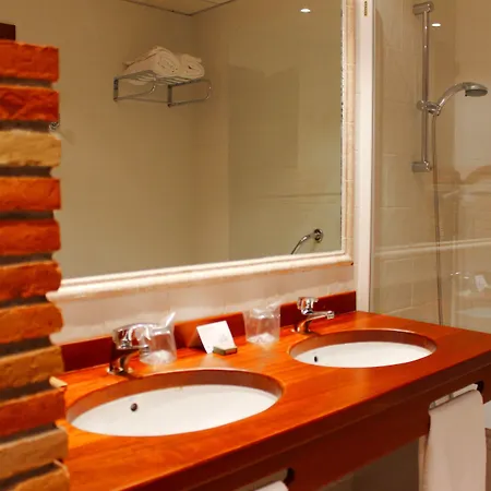 Snoe De Sallent 4 Hotel