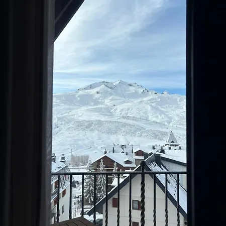 Szálloda Snoe De Sallent 4 Sallent de Gállego