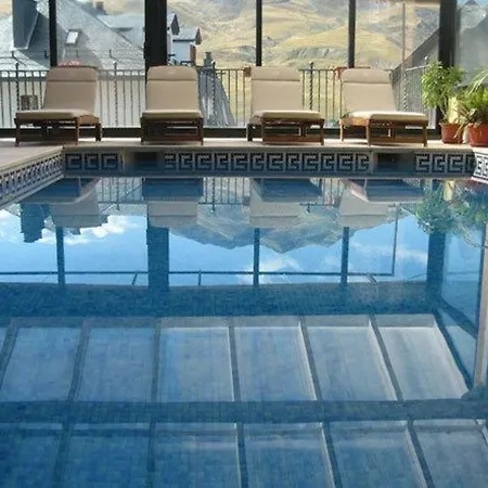 Snoe De Sallent 4 Hotel