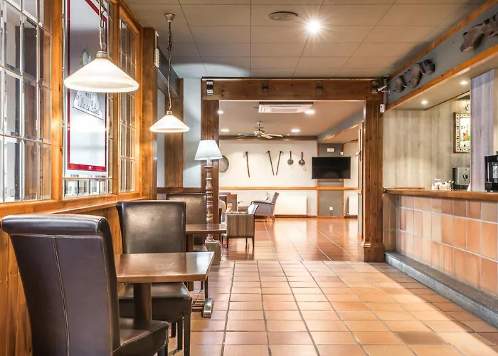 Snö De Sallent 4 4*