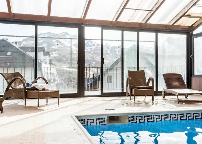 Snö De Sallent 4 Hotell