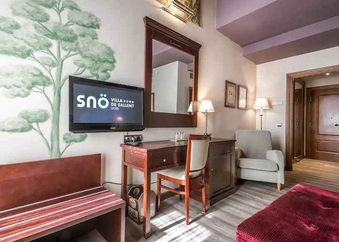 Snö De Sallent 4 Hotell