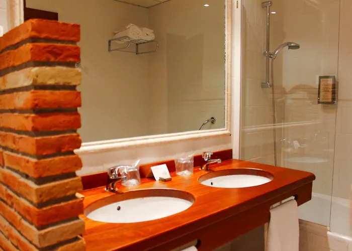 Snö De Sallent 4 Hotell