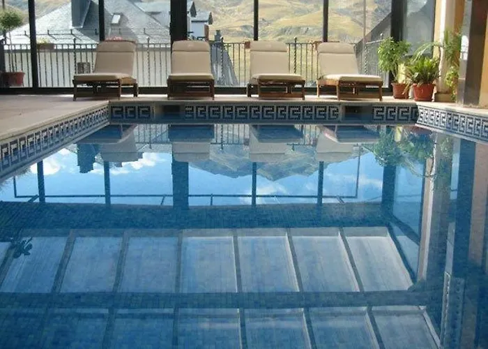 Snö De Sallent 4 Hotell